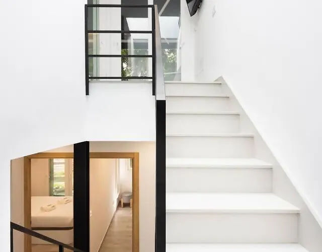 Sunnyland Teresitas House *