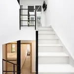 Sunnyland Teresitas House *